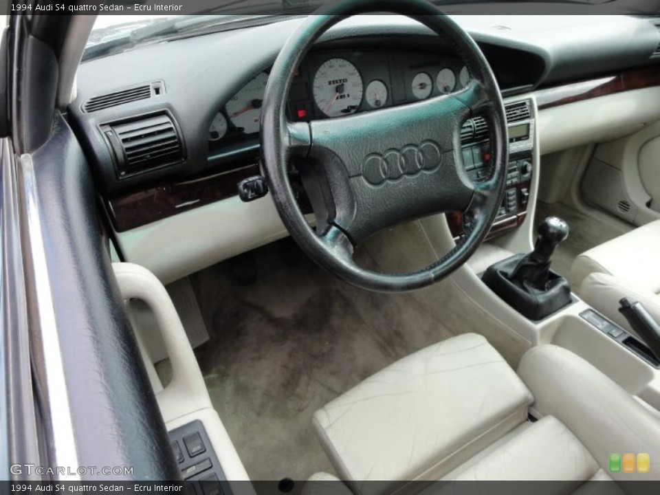 Ecru 1994 Audi S4 Interiors