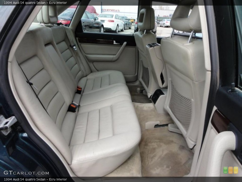 Ecru Interior Photo for the 1994 Audi S4 quattro Sedan #47739364