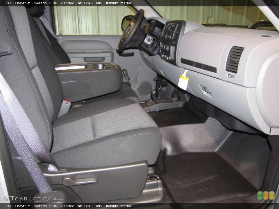 Dark Titanium Interior Photo for the 2010 Chevrolet Silverado 1500 Extended Cab 4x4 #47740177