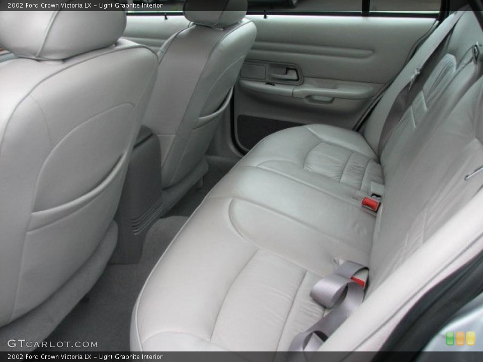 Light Graphite Interior Photo for the 2002 Ford Crown Victoria LX #47742499