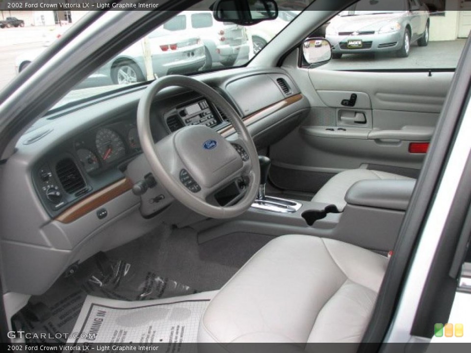Light Graphite Interior Photo for the 2002 Ford Crown Victoria LX #47742511