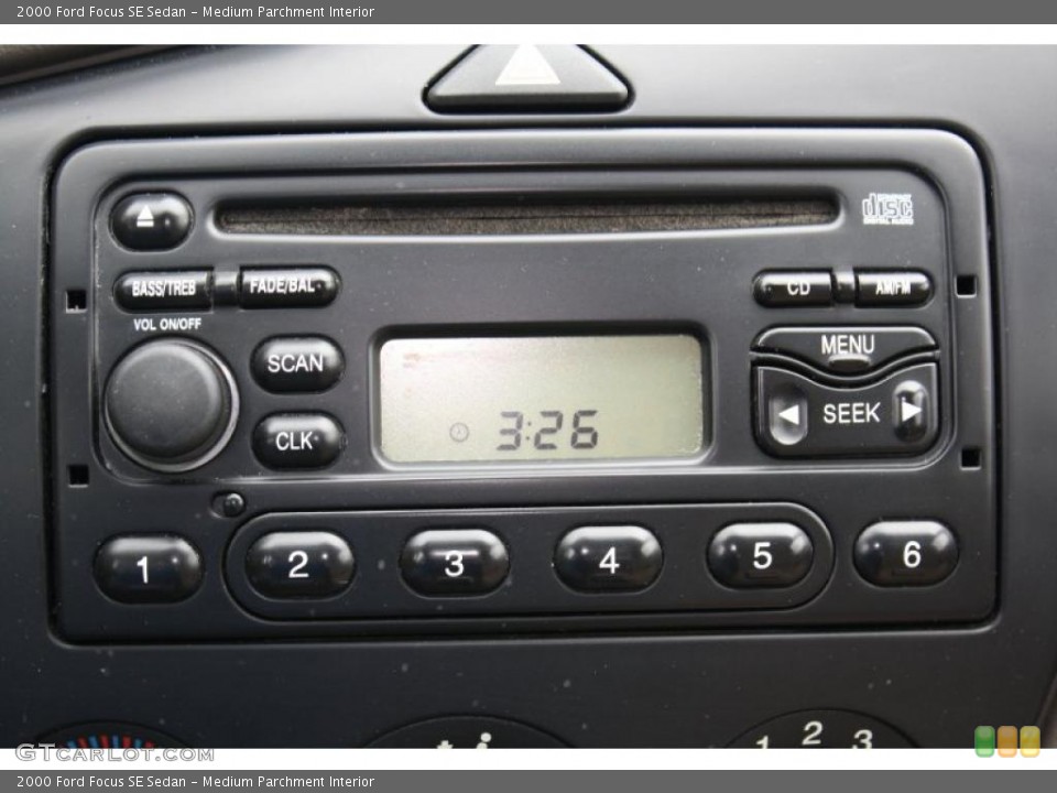 Medium Parchment Interior Controls for the 2000 Ford Focus SE Sedan #47742928