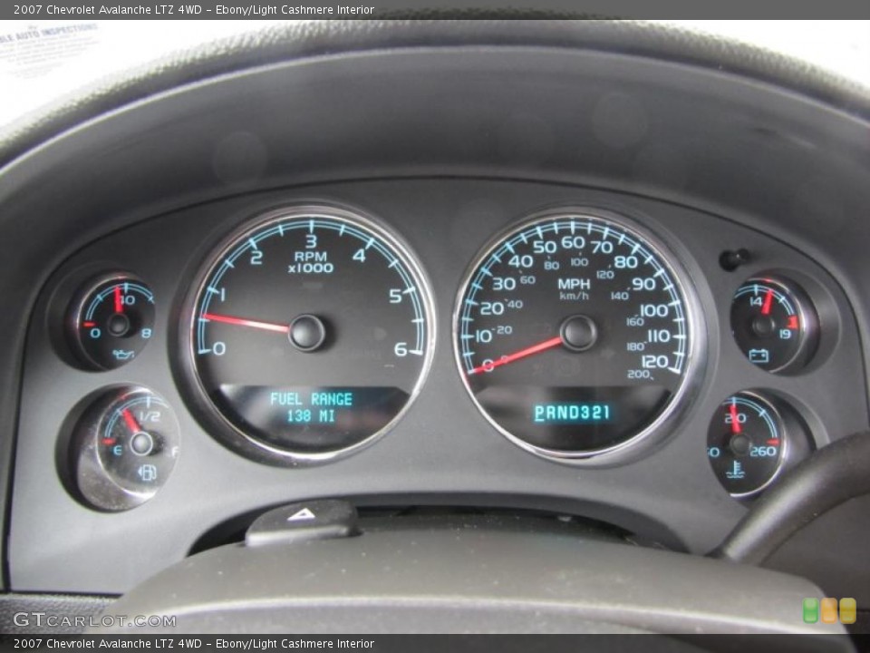 Ebony/Light Cashmere Interior Gauges for the 2007 Chevrolet Avalanche LTZ 4WD #47752712