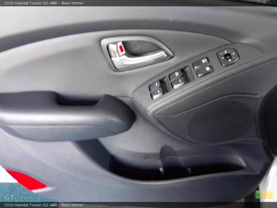 Black Interior Door Panel for the 2010 Hyundai Tucson GLS AWD #47756919