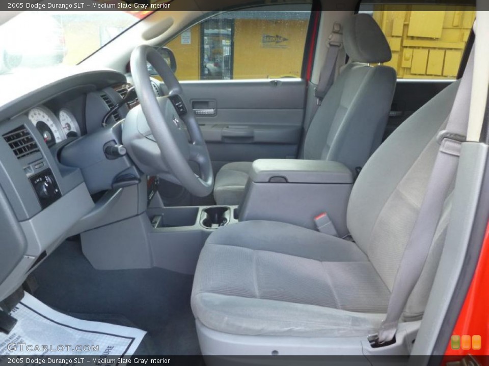 Medium Slate Gray Interior Photo for the 2005 Dodge Durango SLT #47768403