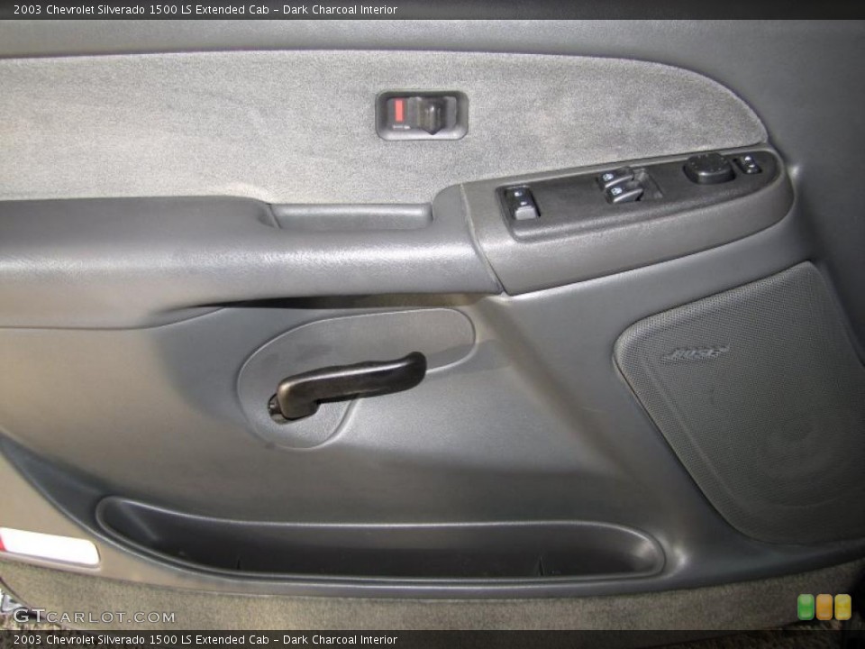 Dark Charcoal Interior Door Panel for the 2003 Chevrolet Silverado 1500 LS Extended Cab #47770140