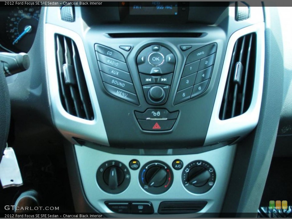 Charcoal Black Interior Controls for the 2012 Ford Focus SE SFE Sedan #47777943