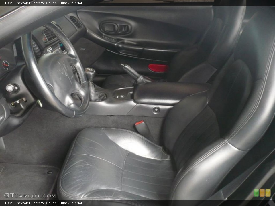 Black Interior Photo for the 1999 Chevrolet Corvette Coupe #47782731