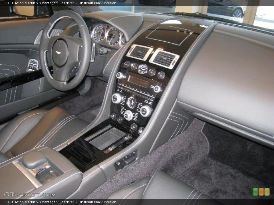 Obsidian Black Interior Dashboard for the 2011 Aston Martin V8 Vantage S Roadster #47801252