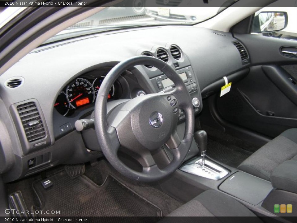 Charcoal Interior Photo for the 2010 Nissan Altima Hybrid #47802149