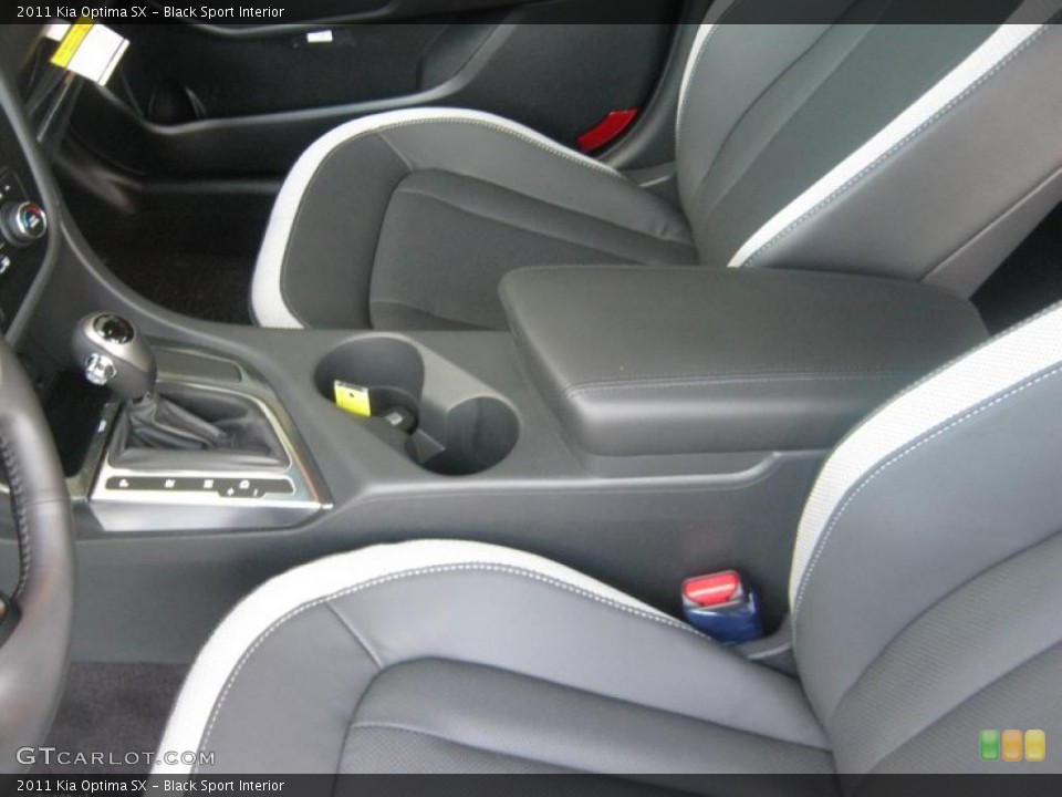 Black Sport Interior Photo for the 2011 Kia Optima SX #47802890