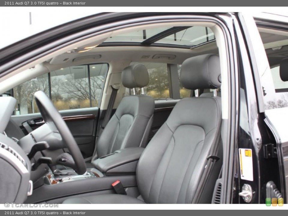 Black Interior Photo for the 2011 Audi Q7 3.0 TFSI quattro #47806130