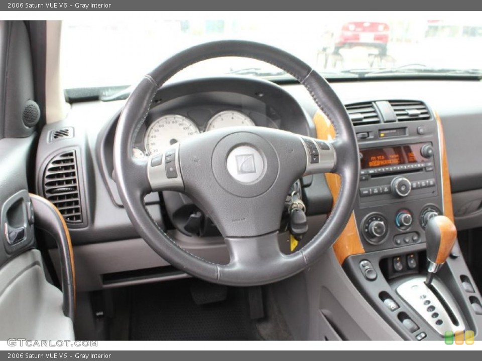 Gray Interior Dashboard for the 2006 Saturn VUE V6 #47807468