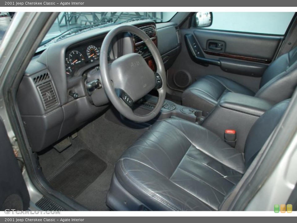 Agate Interior Photo for the 2001 Jeep Cherokee Classic #47808872