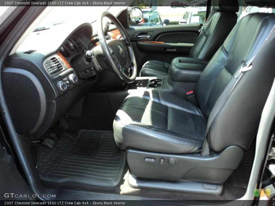 Ebony Black Interior Photo for the 2007 Chevrolet Silverado 1500 LTZ Crew Cab 4x4 #47808974