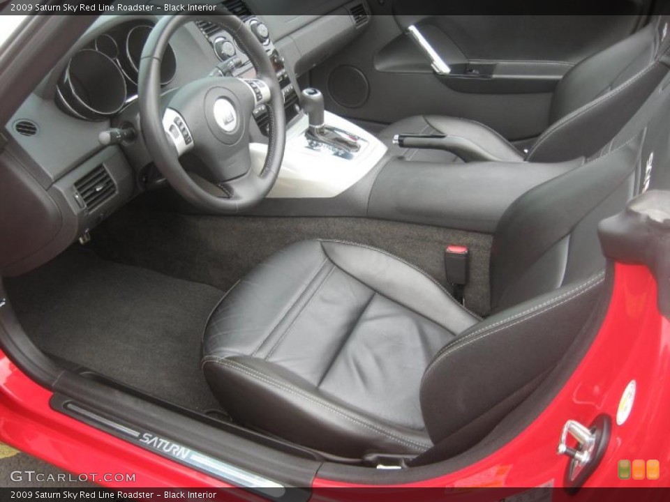 Black Interior Photo for the 2009 Saturn Sky Red Line Roadster #47809721