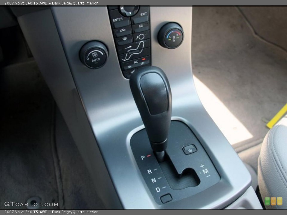 Dark Beige/Quartz Interior Transmission for the 2007 Volvo S40 T5 AWD #47814860