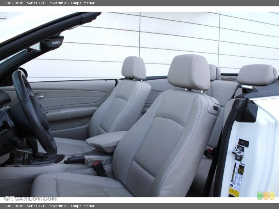 Taupe Interior Photo for the 2009 BMW 1 Series 128i Convertible #47831813