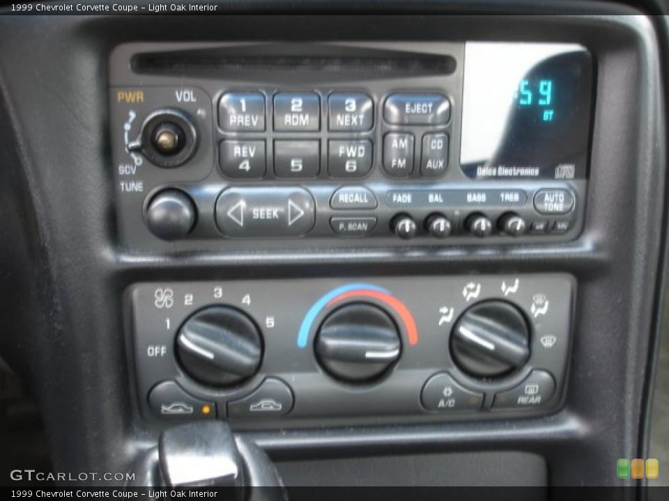 Light Oak Interior Controls for the 1999 Chevrolet Corvette Coupe #47833247