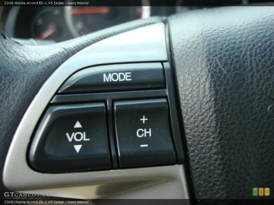 Ivory Interior Controls for the 2008 Honda Accord EX-L V6 Sedan #47833802
