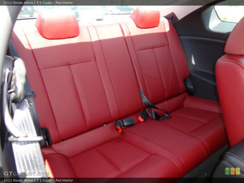 Red Interior Photo for the 2011 Nissan Altima 2.5 S Coupe #47834822