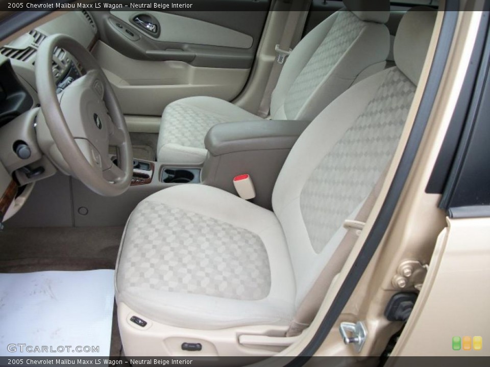 Neutral Beige Interior Photo for the 2005 Chevrolet Malibu Maxx LS Wagon #47835314