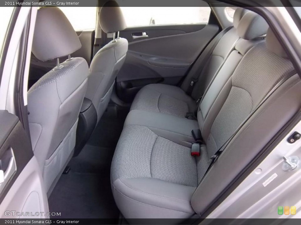 Gray Interior Photo for the 2011 Hyundai Sonata GLS #47841143