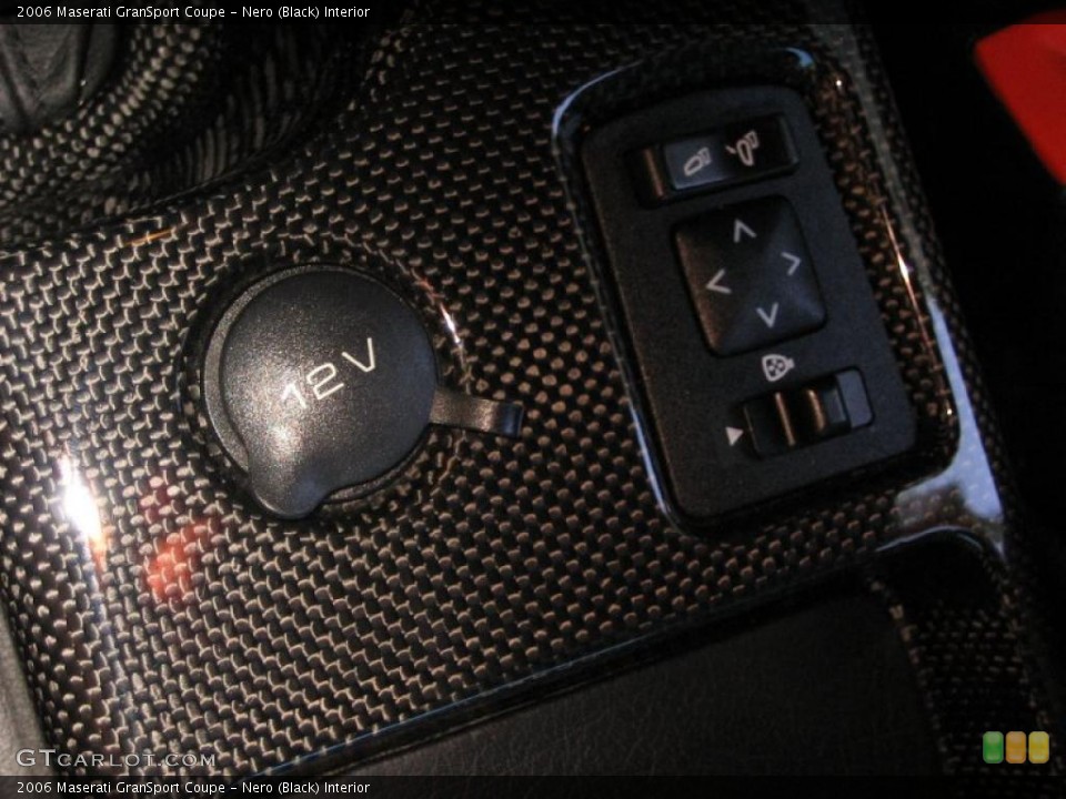 Nero (Black) Interior Controls for the 2006 Maserati GranSport Coupe #47843231