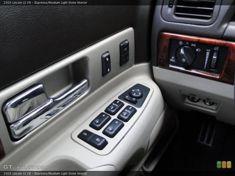 Espresso/Medium Light Stone Interior Controls for the 2003 Lincoln LS V8 #47849159