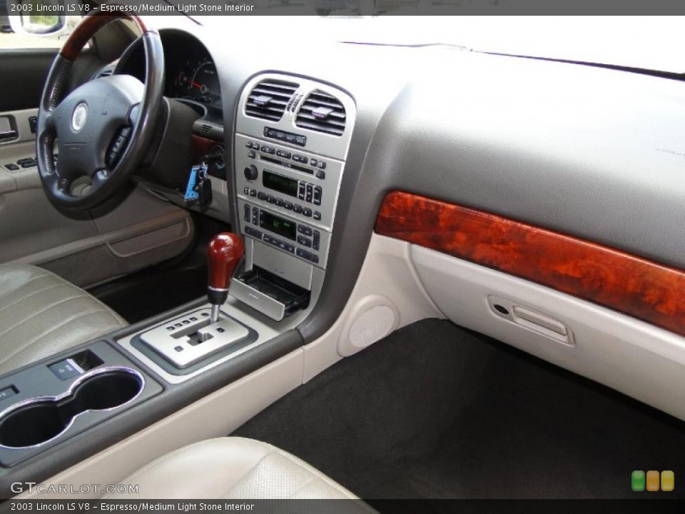 Espresso/Medium Light Stone Interior Dashboard for the 2003 Lincoln LS V8 #47849306
