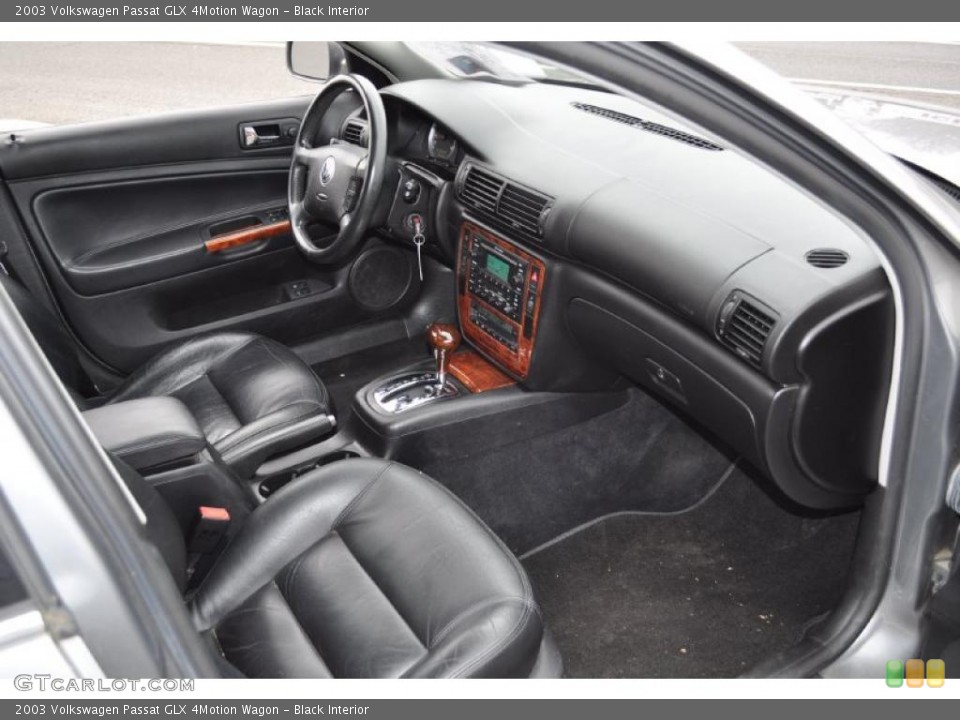 Black Interior Photo for the 2003 Volkswagen Passat GLX 4Motion Wagon #47850353