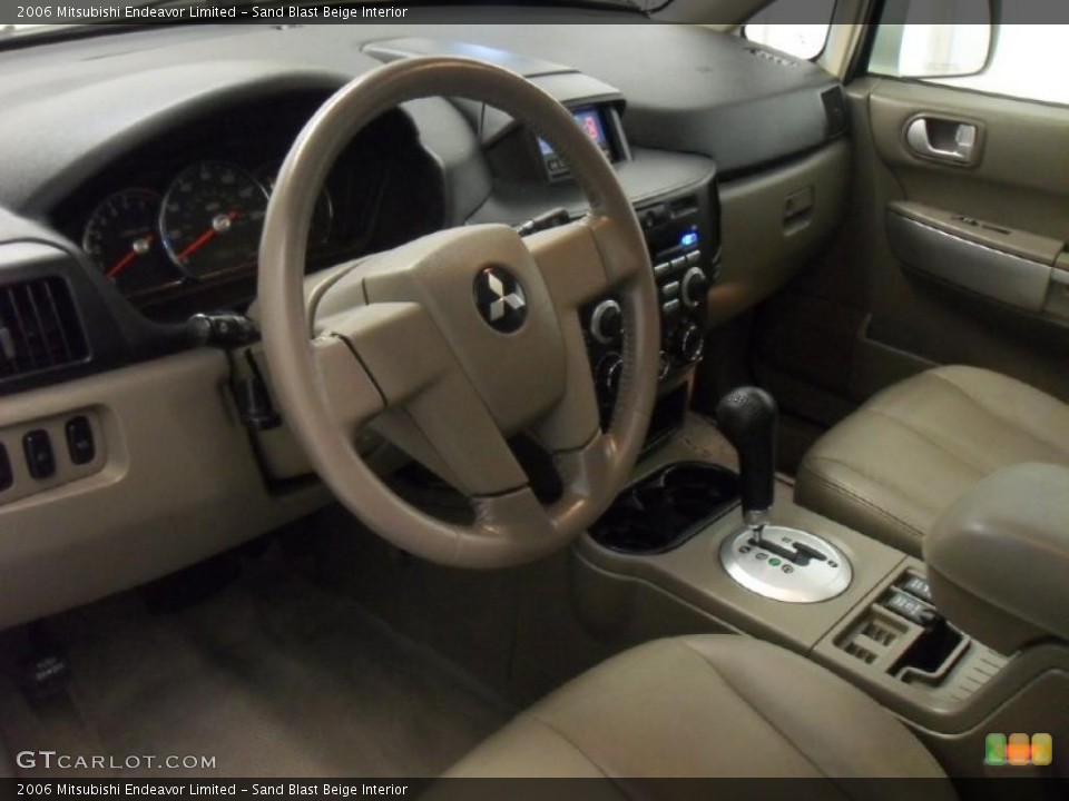 Sand Blast Beige Interior Photo for the 2006 Mitsubishi Endeavor Limited #47856215