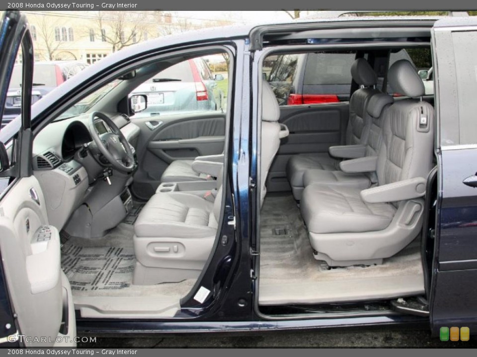 Gray Interior Photo for the 2008 Honda Odyssey Touring #47859427