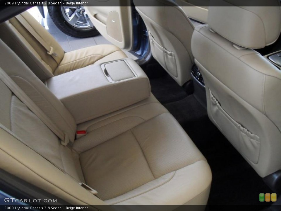 Beige Interior Photo for the 2009 Hyundai Genesis 3.8 Sedan #47859964