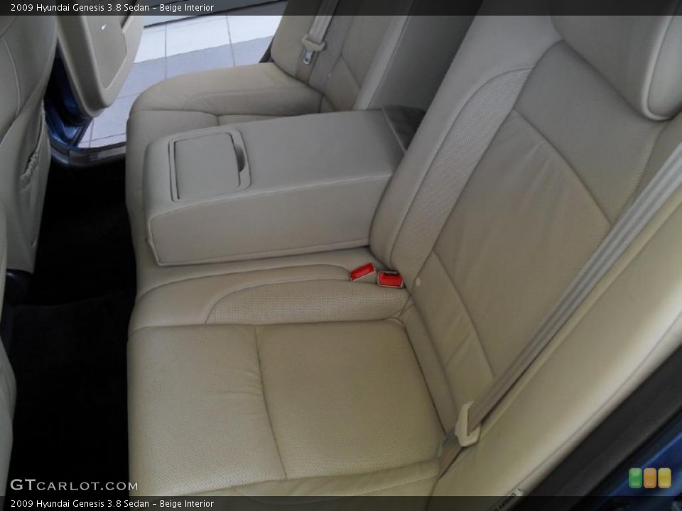 Beige Interior Photo for the 2009 Hyundai Genesis 3.8 Sedan #47859976
