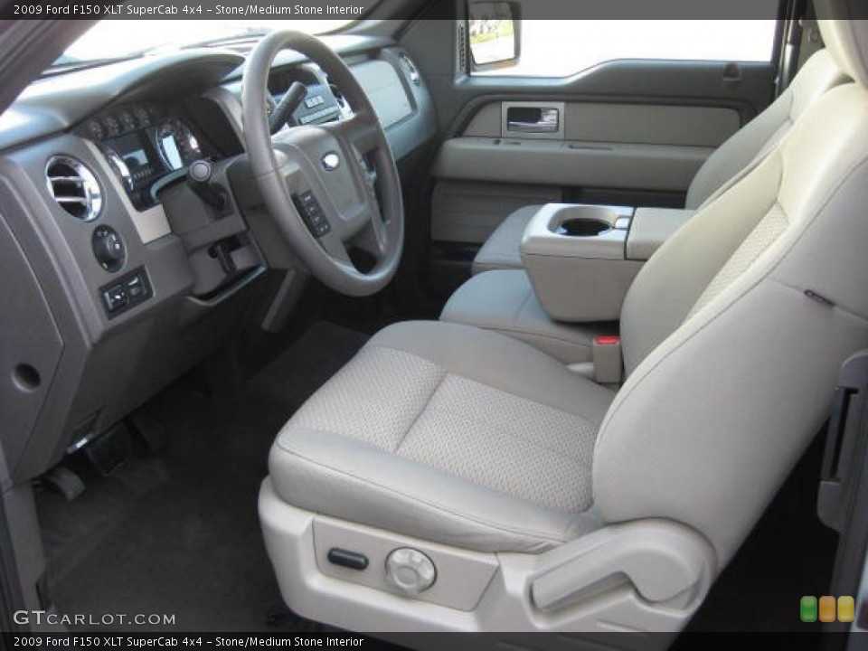 Stone/Medium Stone Interior Photo for the 2009 Ford F150 XLT SuperCab 4x4 #47865310