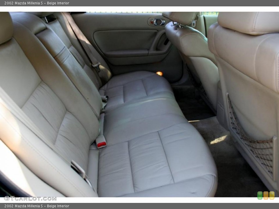 Beige Interior Photo for the 2002 Mazda Millenia S #47874383