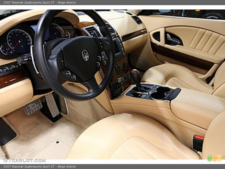 Beige Interior Photo for the 2007 Maserati Quattroporte Sport GT #47878274