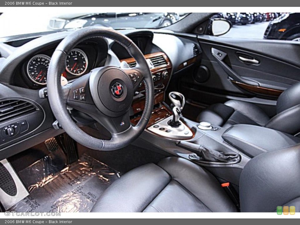 Black Interior Photo for the 2006 BMW M6 Coupe #47879435