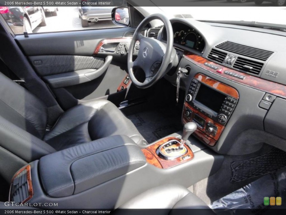 Charcoal Interior Photo for the 2006 Mercedes-Benz S 500 4Matic Sedan #47881001