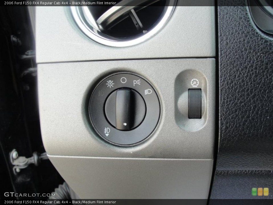 Black/Medium Flint Interior Controls for the 2006 Ford F150 FX4 Regular Cab 4x4 #47887070