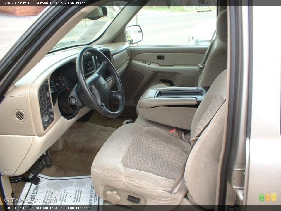 Tan Interior Photo for the 2002 Chevrolet Suburban 1500 LS #47889878