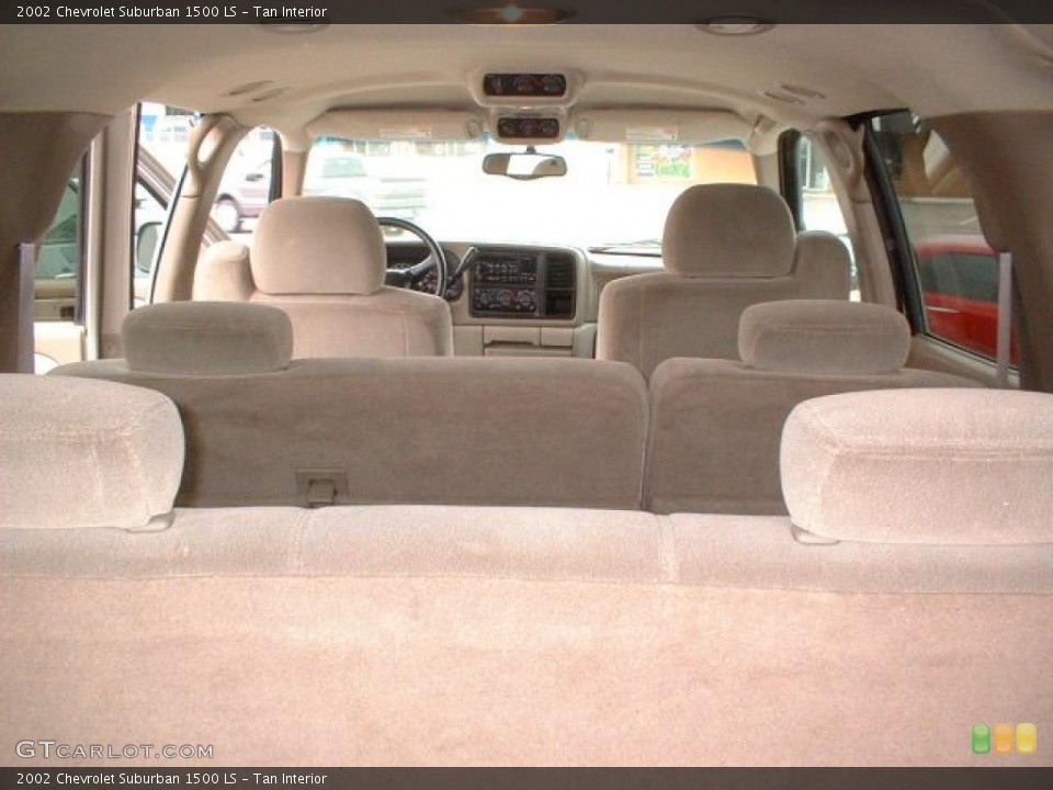 Tan Interior Photo for the 2002 Chevrolet Suburban 1500 LS #47889902