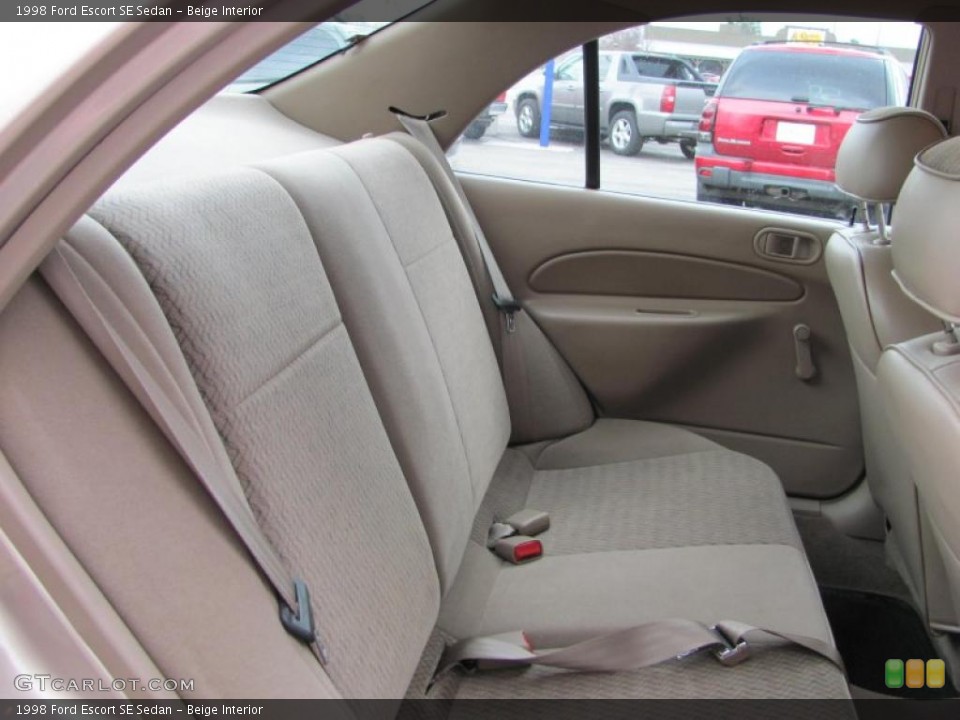 Beige Interior Photo for the 1998 Ford Escort SE Sedan #47890832