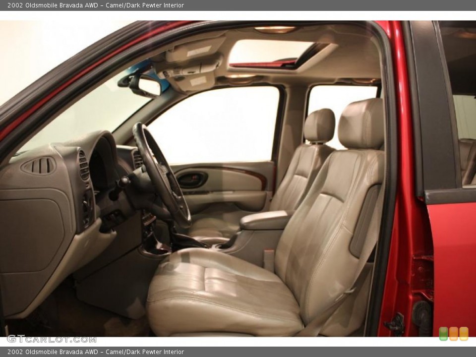Camel/Dark Pewter Interior Photo for the 2002 Oldsmobile Bravada AWD #47892221