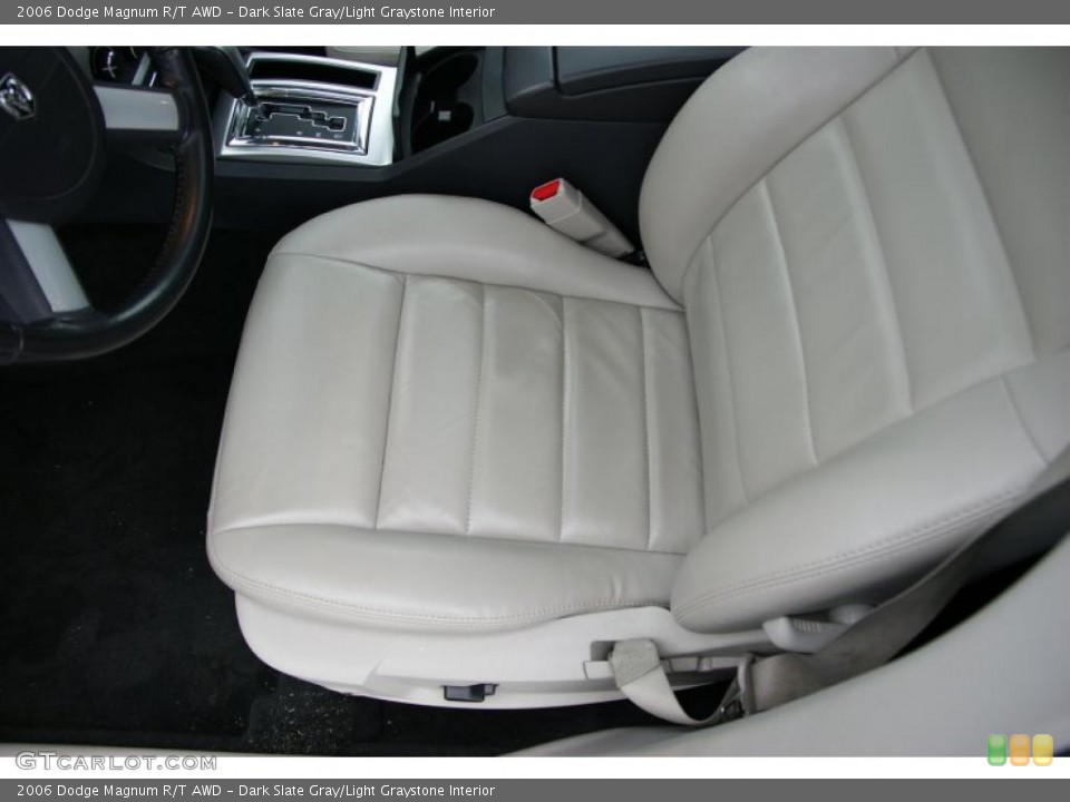 Dark Slate Gray/Light Graystone Interior Photo for the 2006 Dodge Magnum R/T AWD #47892674