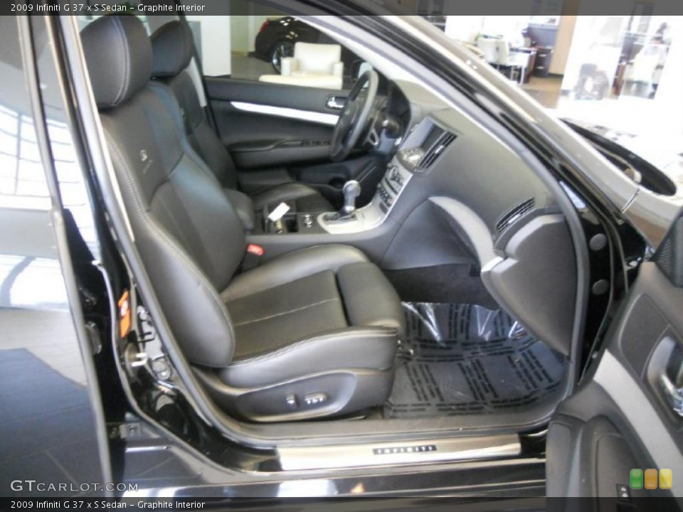 Graphite Interior Photo for the 2009 Infiniti G 37 x S Sedan #47893643