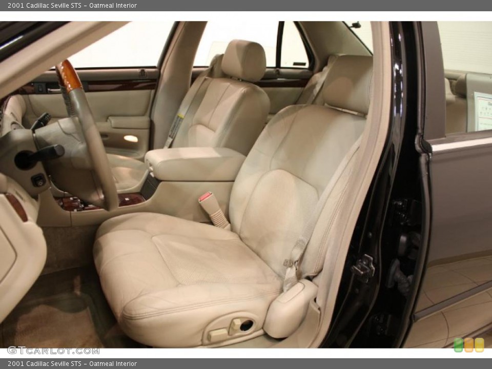 Oatmeal Interior Photo for the 2001 Cadillac Seville STS #47894918