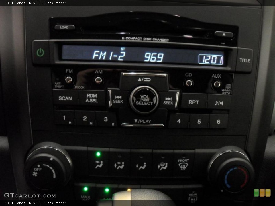 Black Interior Controls for the 2011 Honda CR-V SE #47900771