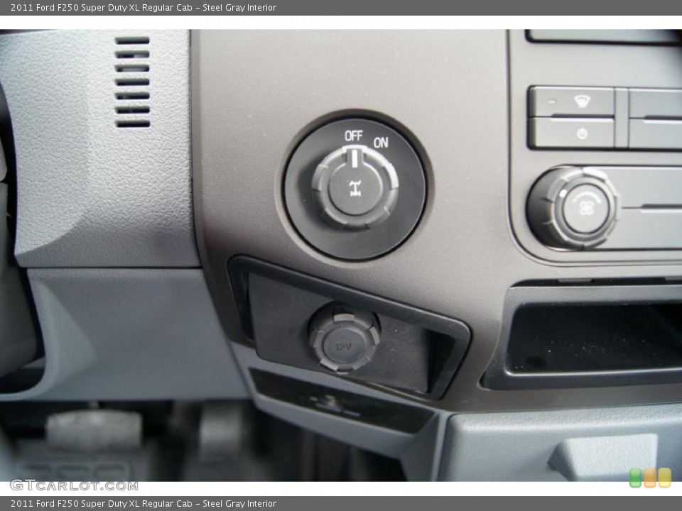 Steel Gray Interior Controls for the 2011 Ford F250 Super Duty XL Regular Cab #47906990